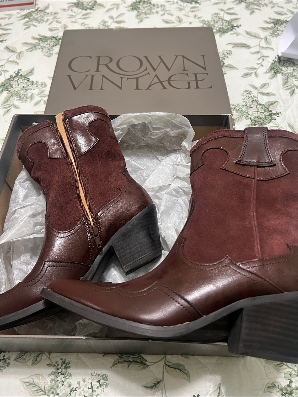 Crown Vintage Two-Tone burgundy Western Ankle Boots